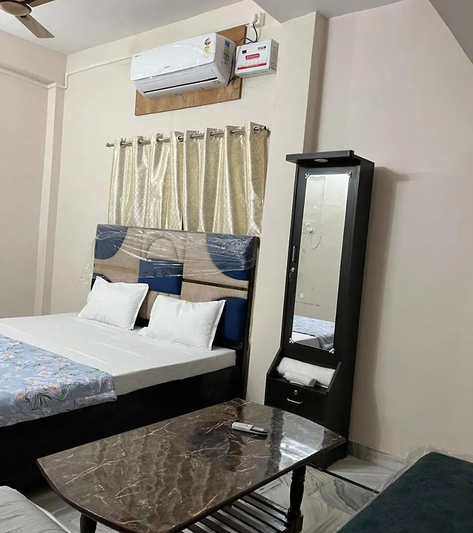 Gauri Shankar Varanasi Hotel